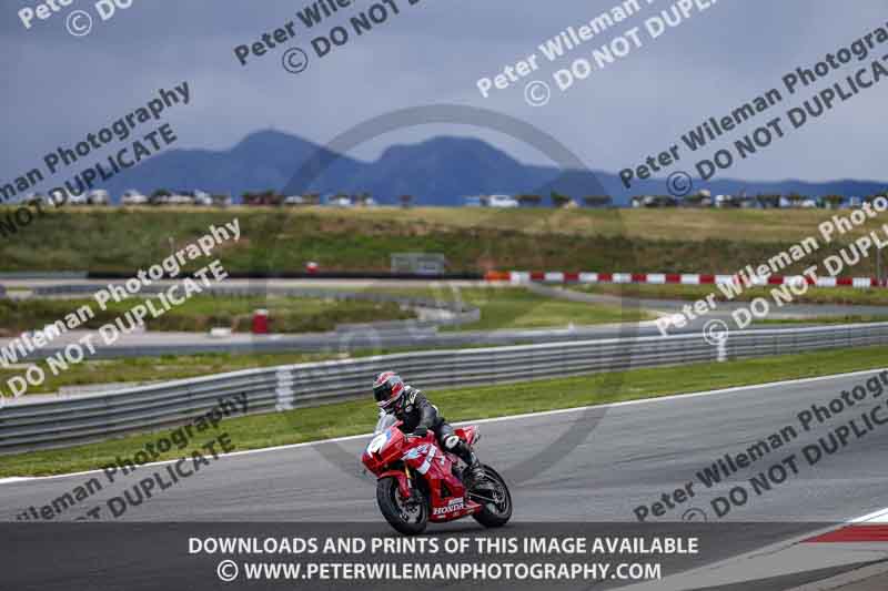 cadwell no limits trackday;cadwell park;cadwell park photographs;cadwell trackday photographs;enduro digital images;event digital images;eventdigitalimages;navarra;no limits trackdays;peter wileman photography;racing digital images;trackday digital images;trackday photos